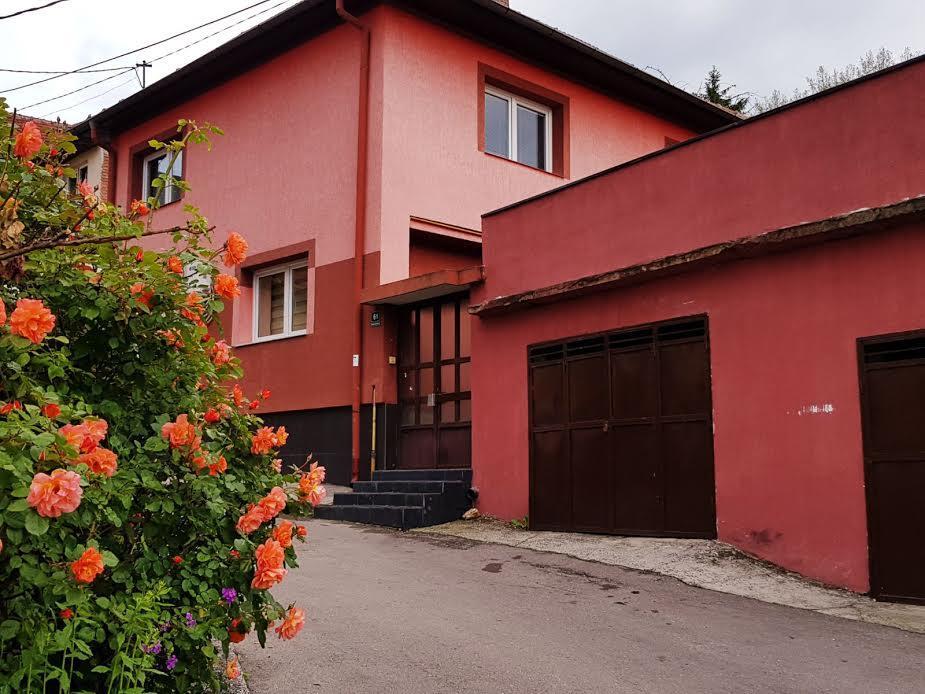 Bto Holiday Home Сараєво Екстер'єр фото